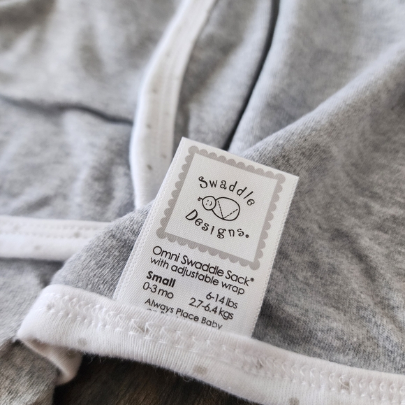 Swaddle Design one piece(2) - Picture 4 of 7